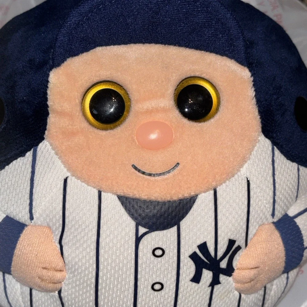 Ty Beanie Ballz Medium Plush Ball New York Yankees‎ Player Stuffed Toy 2013. 5in